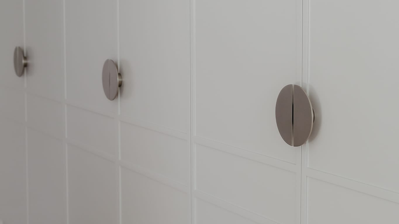 Choosing Architectural Door & Cabinet Hardware for Your Home