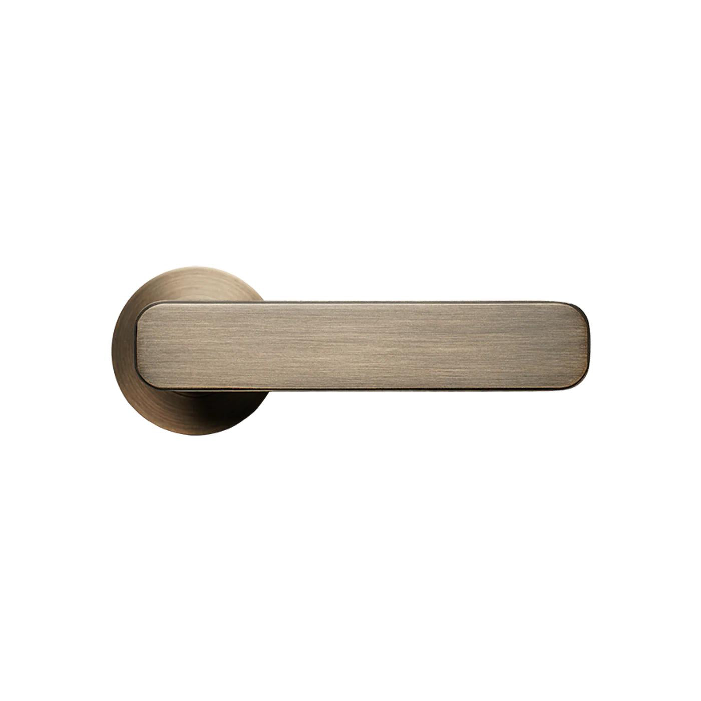 MOMO ASPEN LEVER HANDLE SET DARK BRUSHED BRASS in Dark Brushed Brass