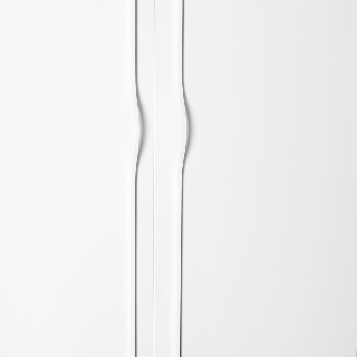 BRAVE BOW HANDLE 1120MM MATT WHITE in Matt White