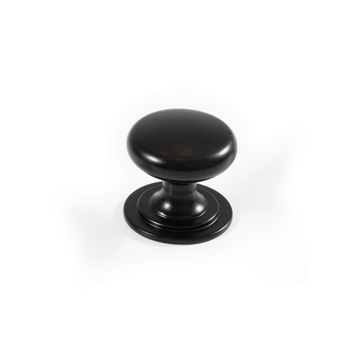 BOSCO ROUND KNOB 32MM MATT BLACK in Matt Black