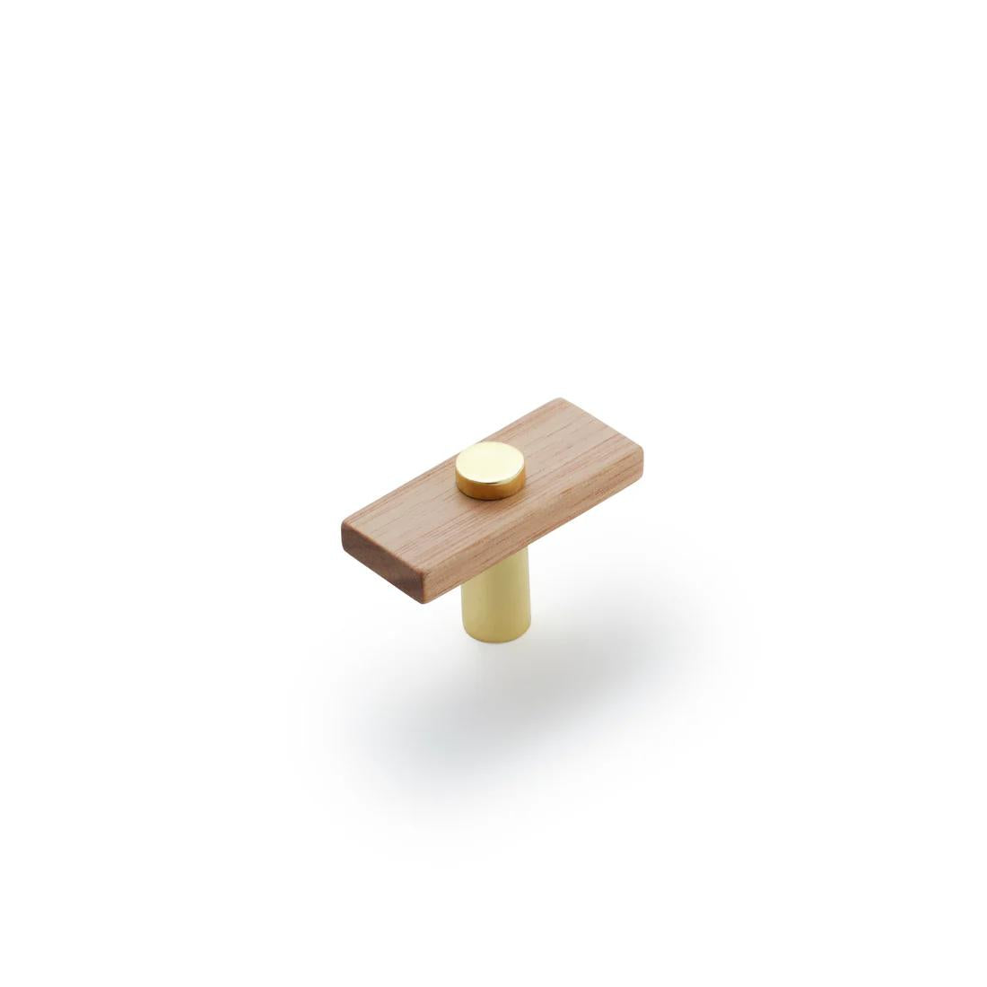 Lenah Knob in Euro Beech/Polished Gold