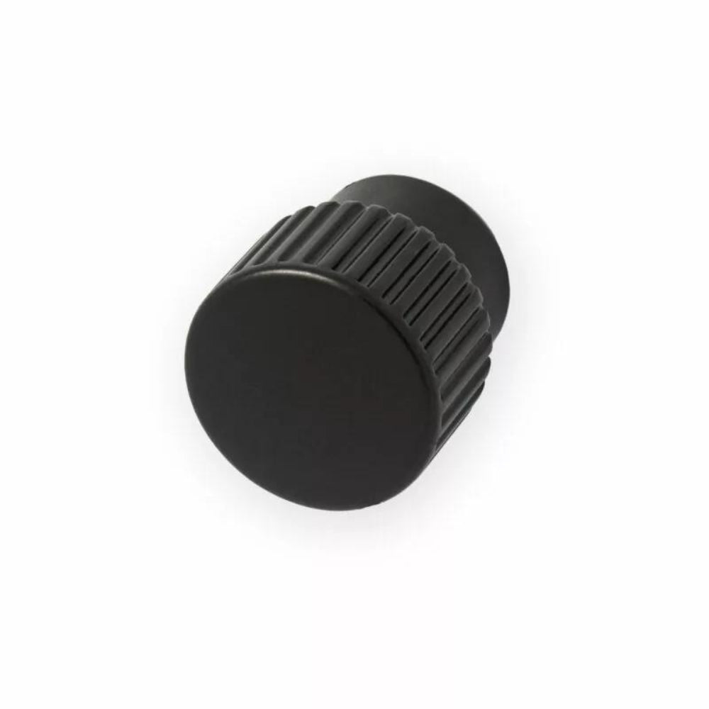 Cascade 25mm Round Knob in Matt Black
