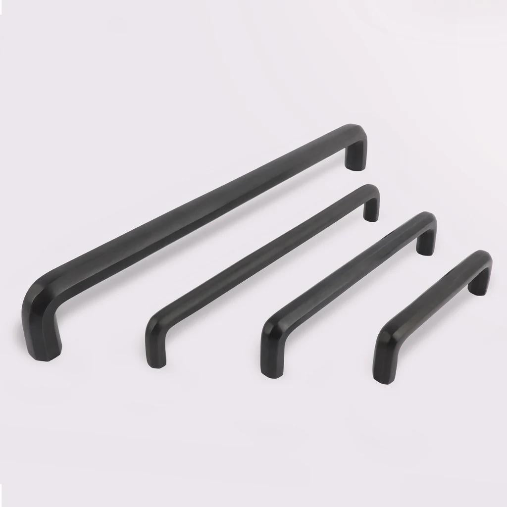 Henley Handle 128mm - Scorched Black in Scorched Black