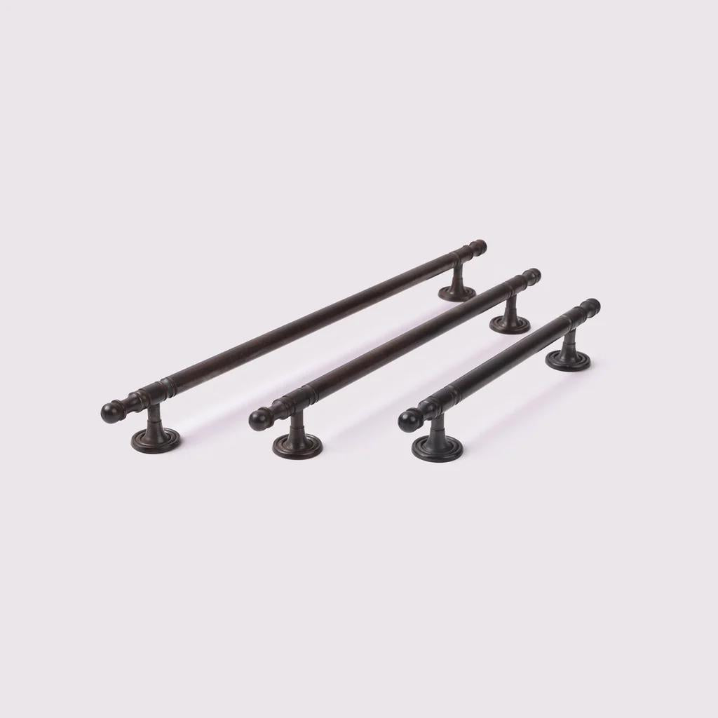 Kew Handle - 128mm - Antique Bronze in Antique Bronze