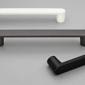 Cabinet Pull Cabinet Pull Handle 160mm CTC Black Structured, Slight Textured Sheen in Matt Black