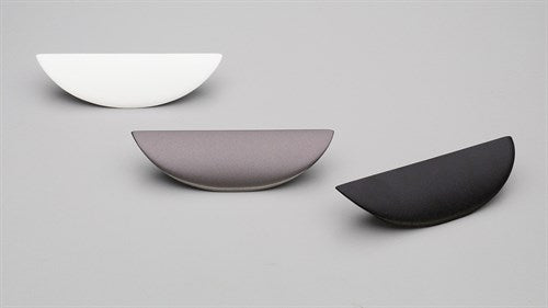 Shell Cabinet Pull Handle 100mm in Matt Black