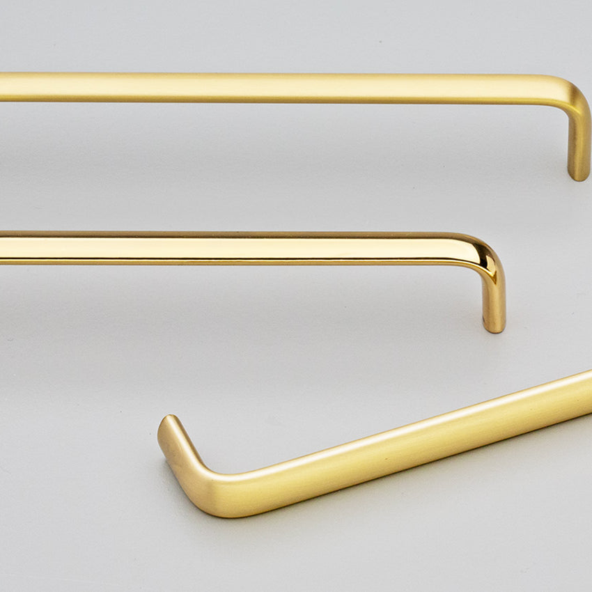 Trumpet Handle 128mm C to C Polished Brass Gloss in Polished Brass Gloss