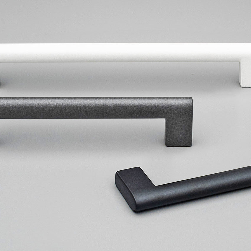 Industrial Handle 128mm in Graphite
