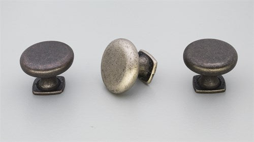 Sherlock Cabinet Knob 34mm dia. in Antique Pewter