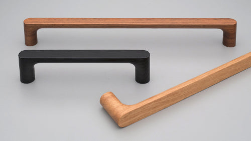 Pinta Handle 128mm C to C 144 O/A Oak Dark Brown Stain in Dark Brown Stain