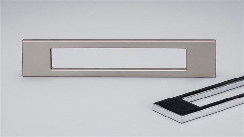 Keyline Cabinet Pull Handle 192mm CTC in Brushed Nickel