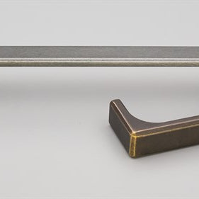 Cabinet Pull Handle 160mm CTC in Antique Brass