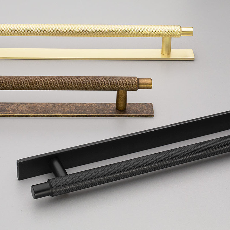 Herning Handle with Back Plate 128mm C to C Antique Bronze in Antique Bronze