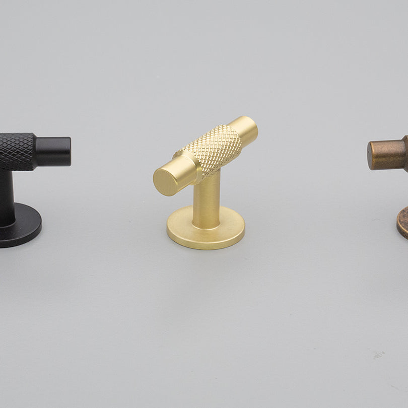 Herning T Handle Antique Bronze in Antique Bronze