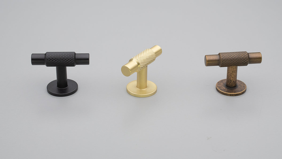Herning T Handle Antique Bronze in Antique Bronze