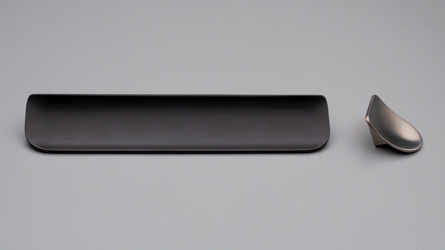 Ski Pull 160mm C to C 181mm O/A Black Paint Matt#7 in Matt Black