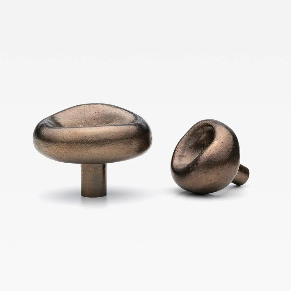 Orietta Knob Oil Rubbed Bronze 40mm (1.57") Small in Oil Rubbed Bronze