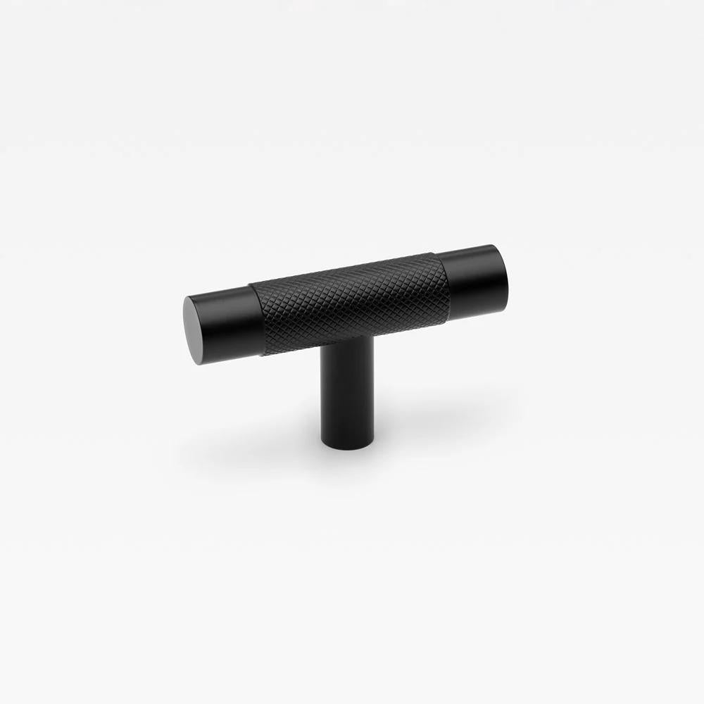 Kintore T-Pull Black 70mm in Black