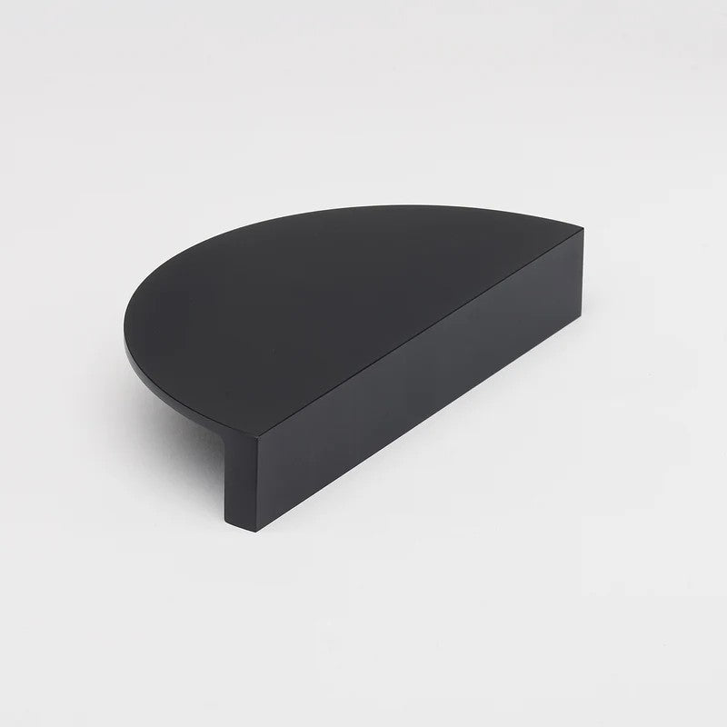 Lo & Co Luna Pull XL architectural hardware in US19 finish, featuring sleek, modern design for furniture or cabinetry.