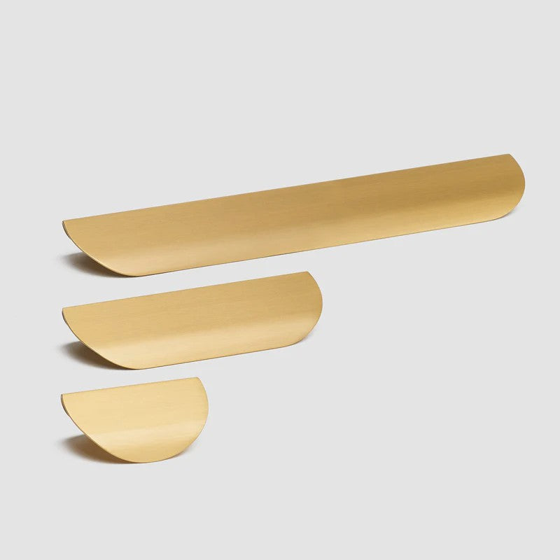 Lo & Co Carlisle cabinet hardware pull in matte black finish, featuring sleek, modern design for kitchen or furniture use.