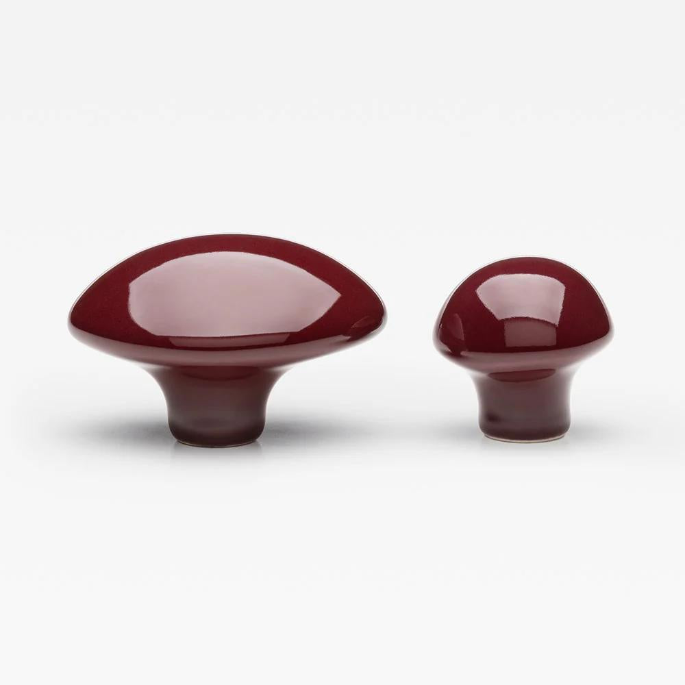 Pebble Knob Burgundy (mid-late 2025) 64mm Large in Burgundy