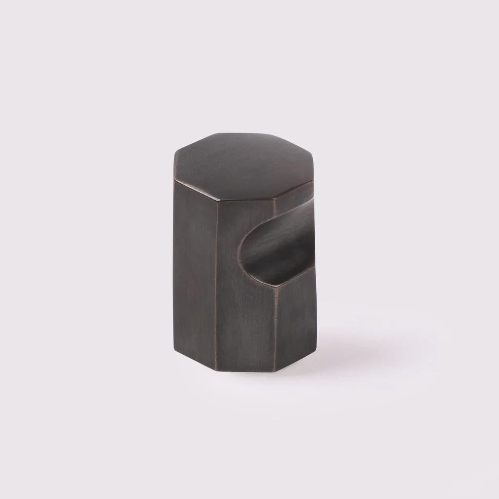 Henley Knob - Antique Bronze in Antique Bronze