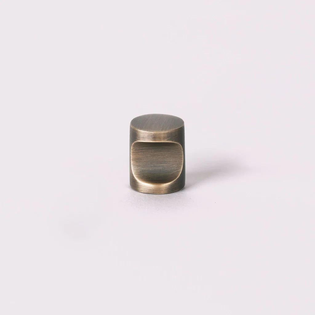 HH x Ren Knob - English Bronze in English Bronze
