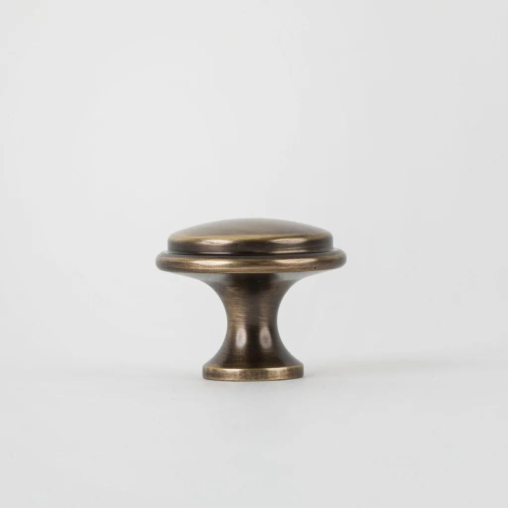 Halifax Knob - Oil Rubbed Bronze in Oil Rubbed Bronze