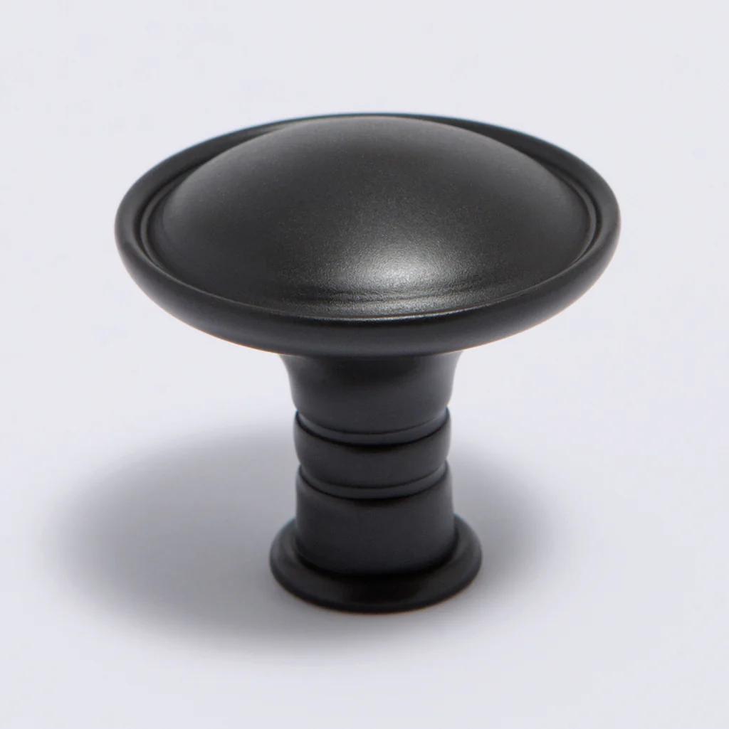 Sydney Knob - Blackest Black in Blackest Black
