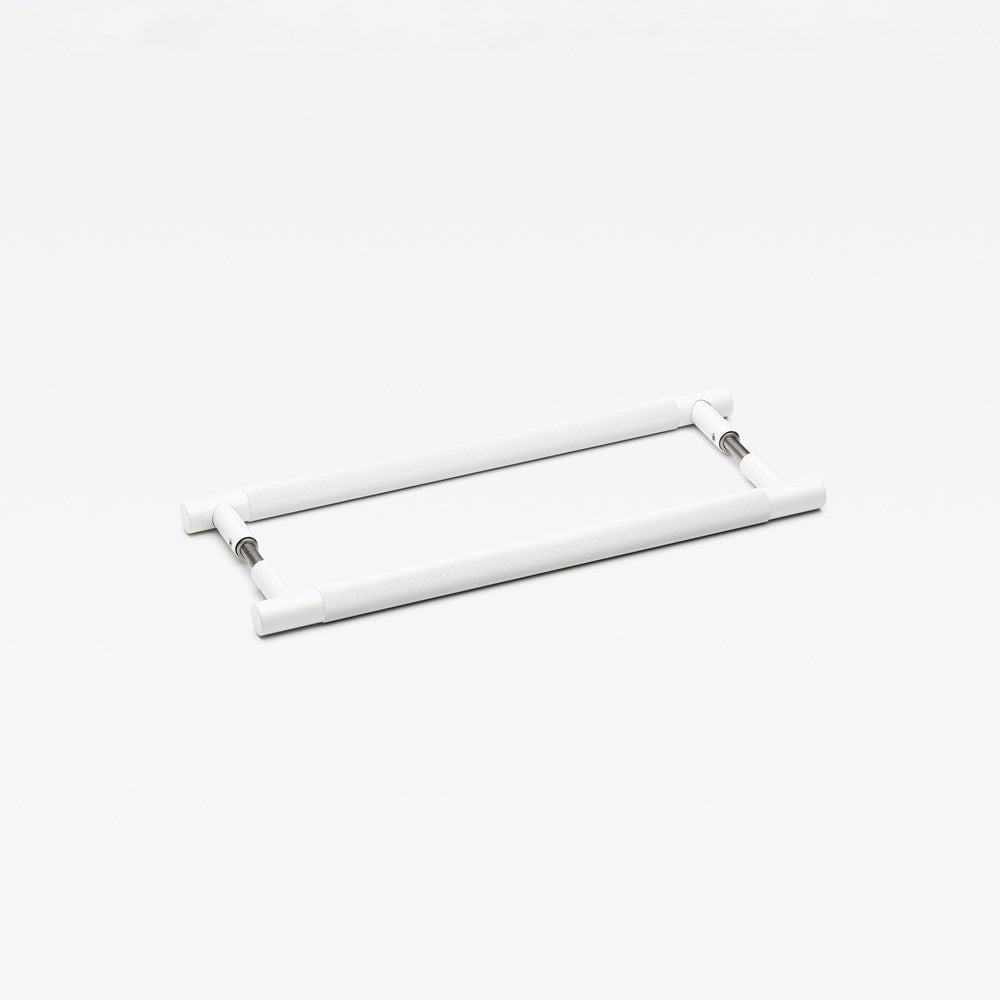 Linear Entry Pull White in White