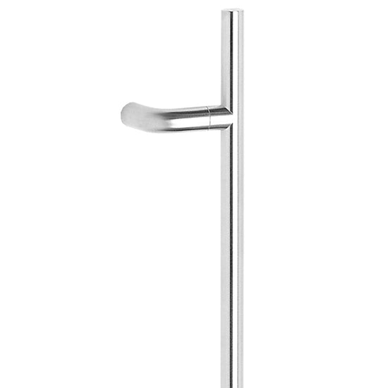 6250 Offset Single Entrance Handle, Rear Disk Fix, 900mm x 19mm, CTC 740mm in Satin Stainless