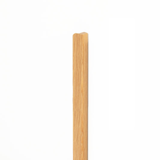 MOMO FLAPP PULL TIMBER HANDLE 1056MM IN OAK in Oak