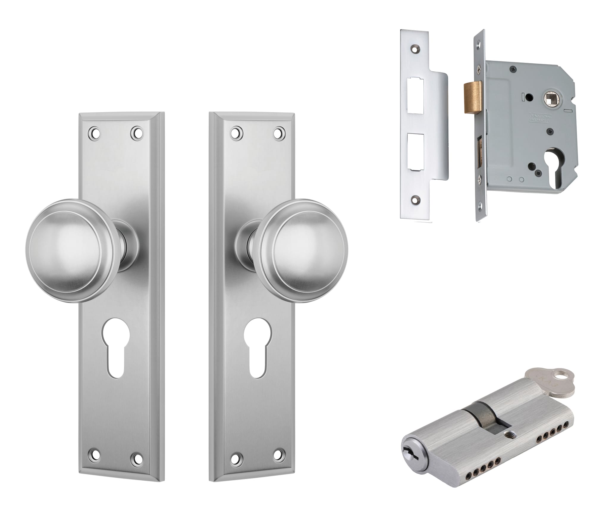 Door Knob Milton Satin Chrome Passage Set in Satin Chrome
