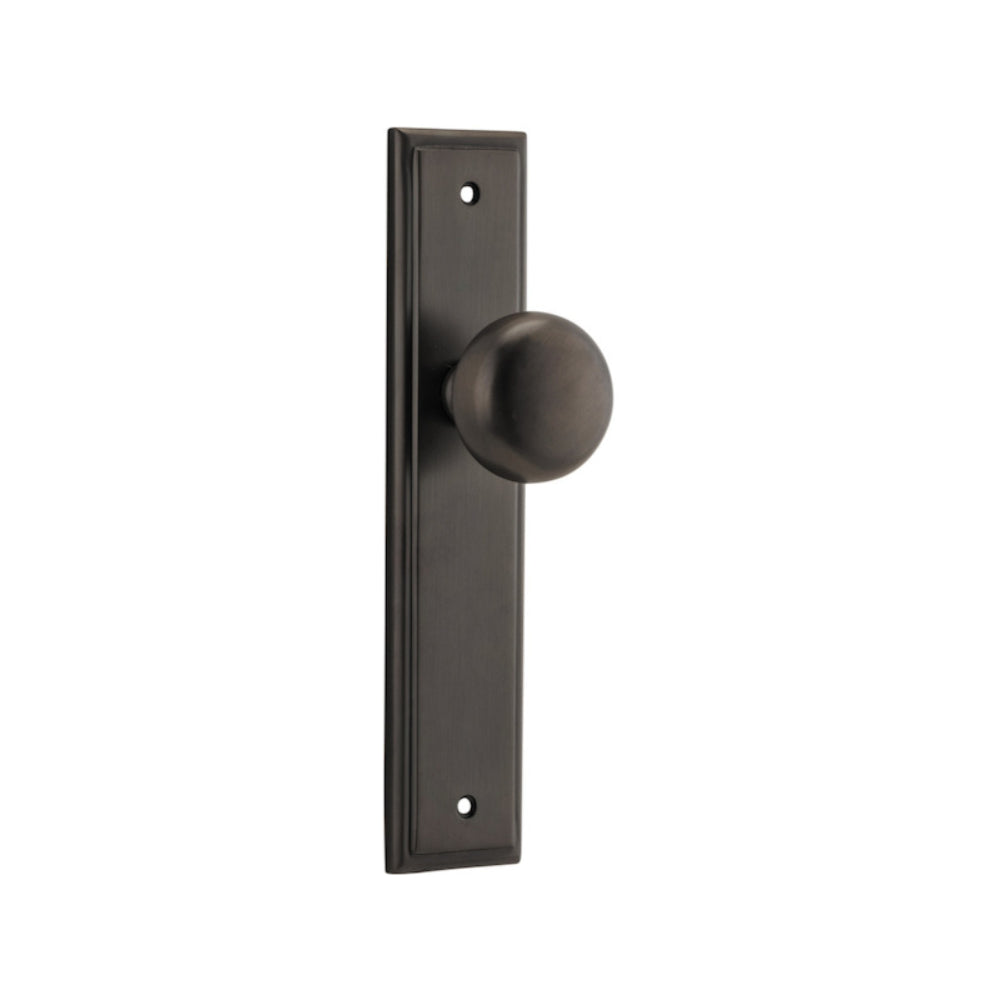 Door Knob Cambridge Stepped Latch Signature Brass H237xW50xP67mm in Signature Brass