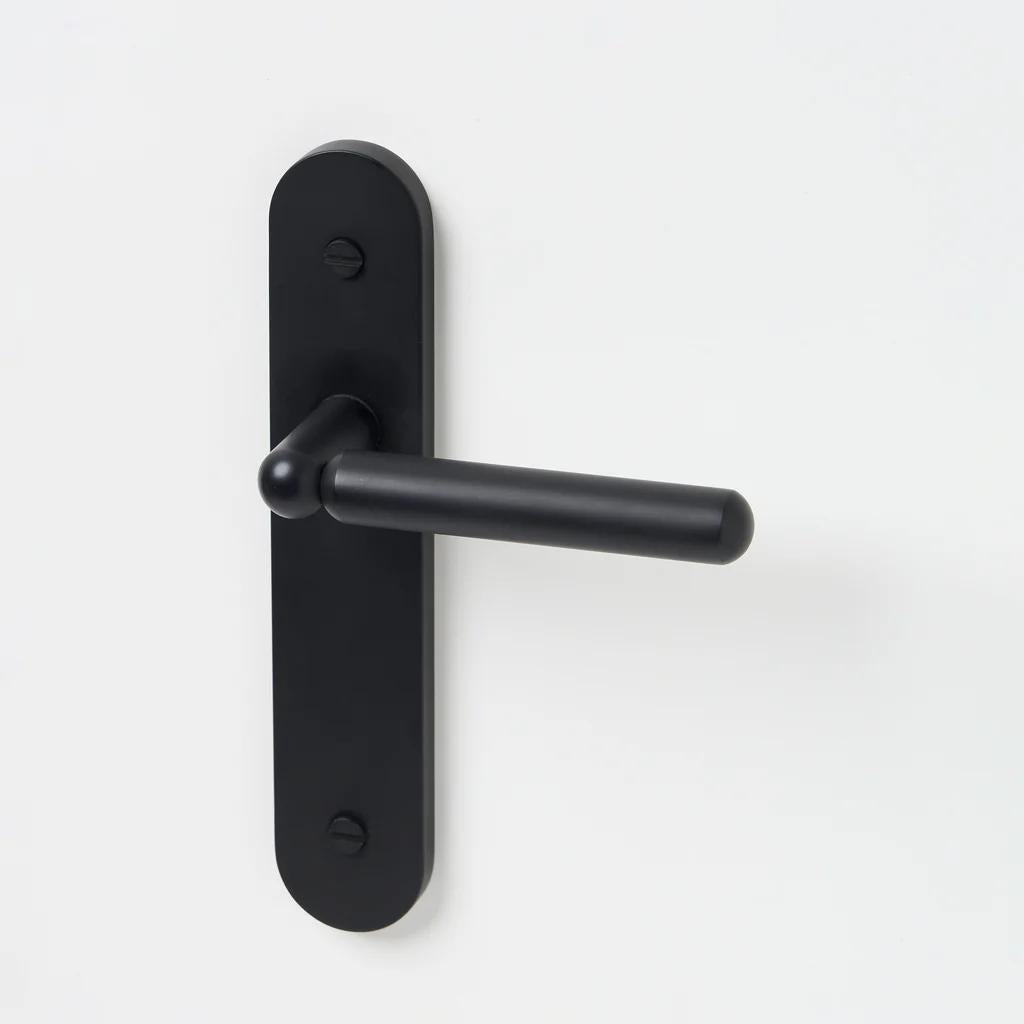 Tubby Lever Black in Black
