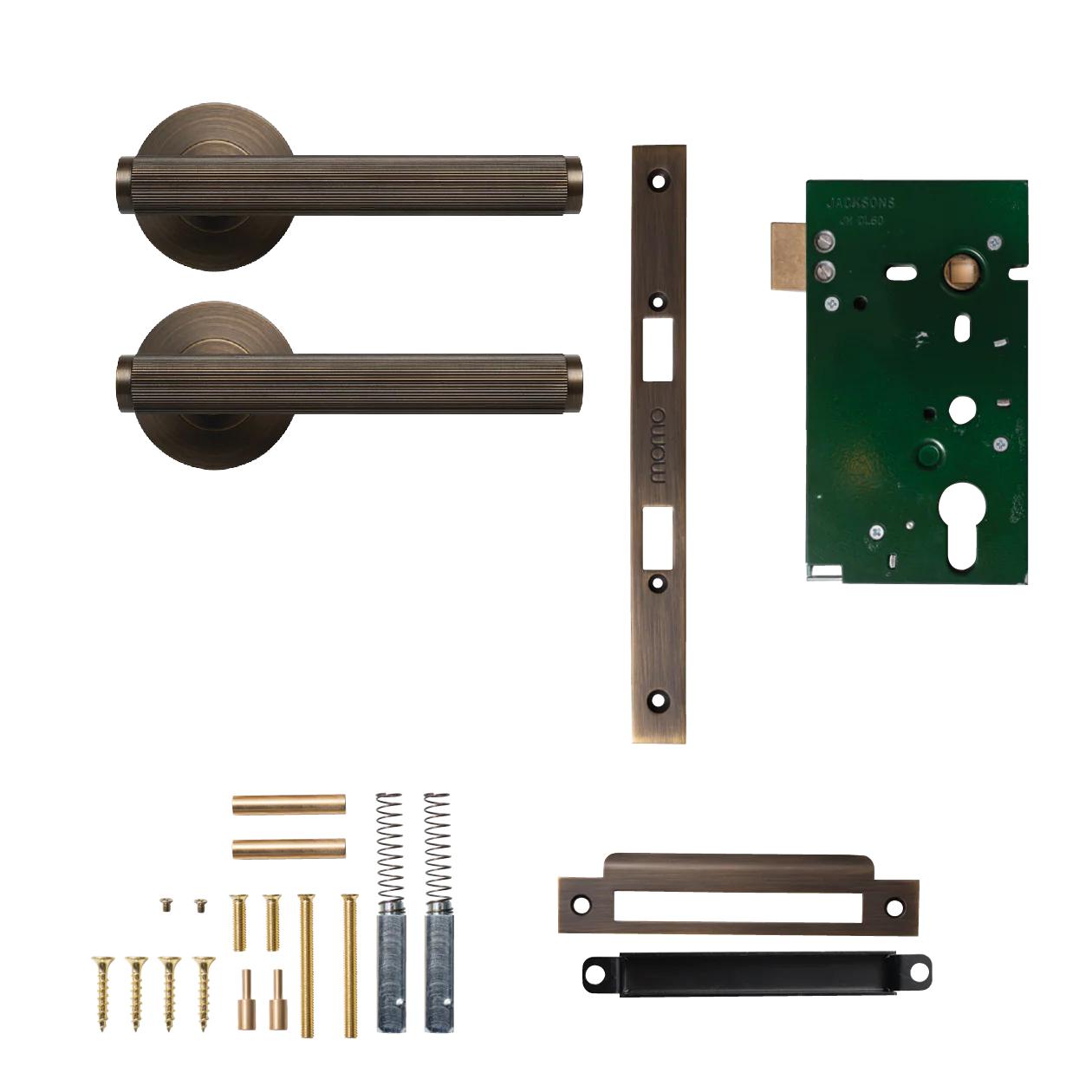 MOMO BELLEVUE LINED LEVER SOLID BRASS MORTICE PASSAGE SET - BRONZE in Bronze