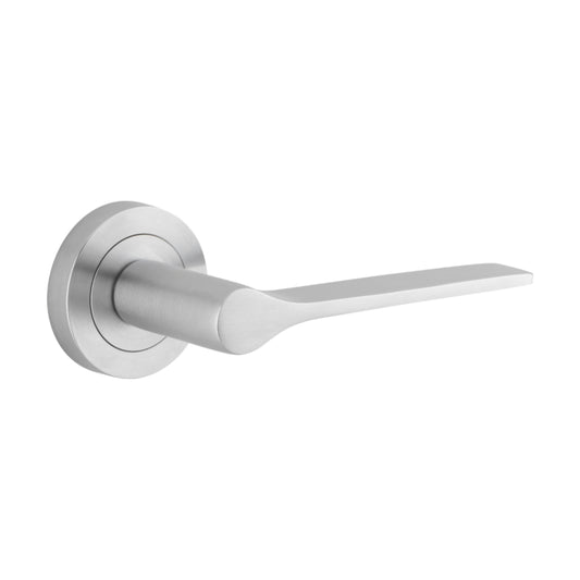 Door Lever Como Round Rose Pair Brushed Chrome L135xP62 BPD52mm in Brushed Chrome