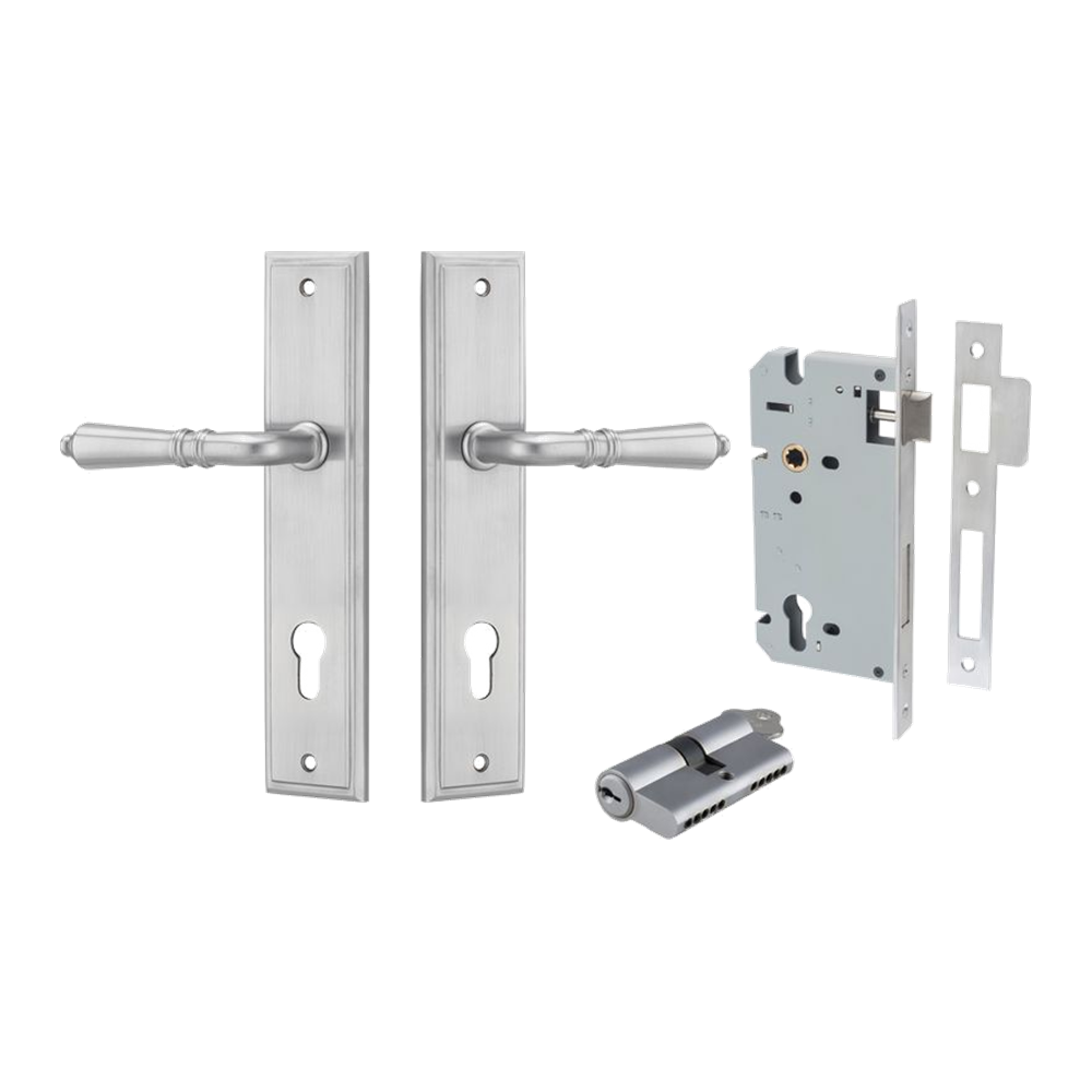 Door Lever Sarlat Stepped Brushed Chrome Key / Key Entrance Kit in Brushed Chrome