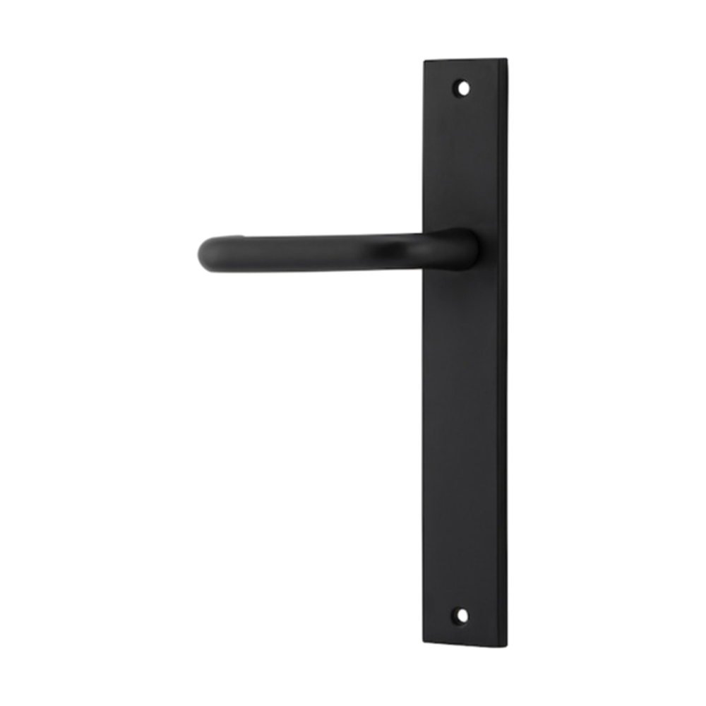 Pair of Iver Oslo lever handles on rectangular backplates, architectural hardware with a sleek, modern design for doors.
