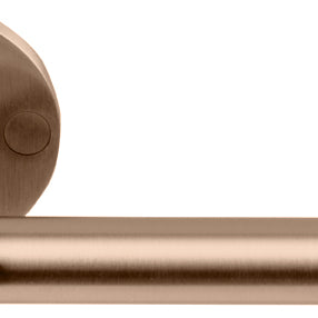 Pair of Formani ONE XL 15Ø lever handles on round rose, showcasing sleek modern design in polished finish.