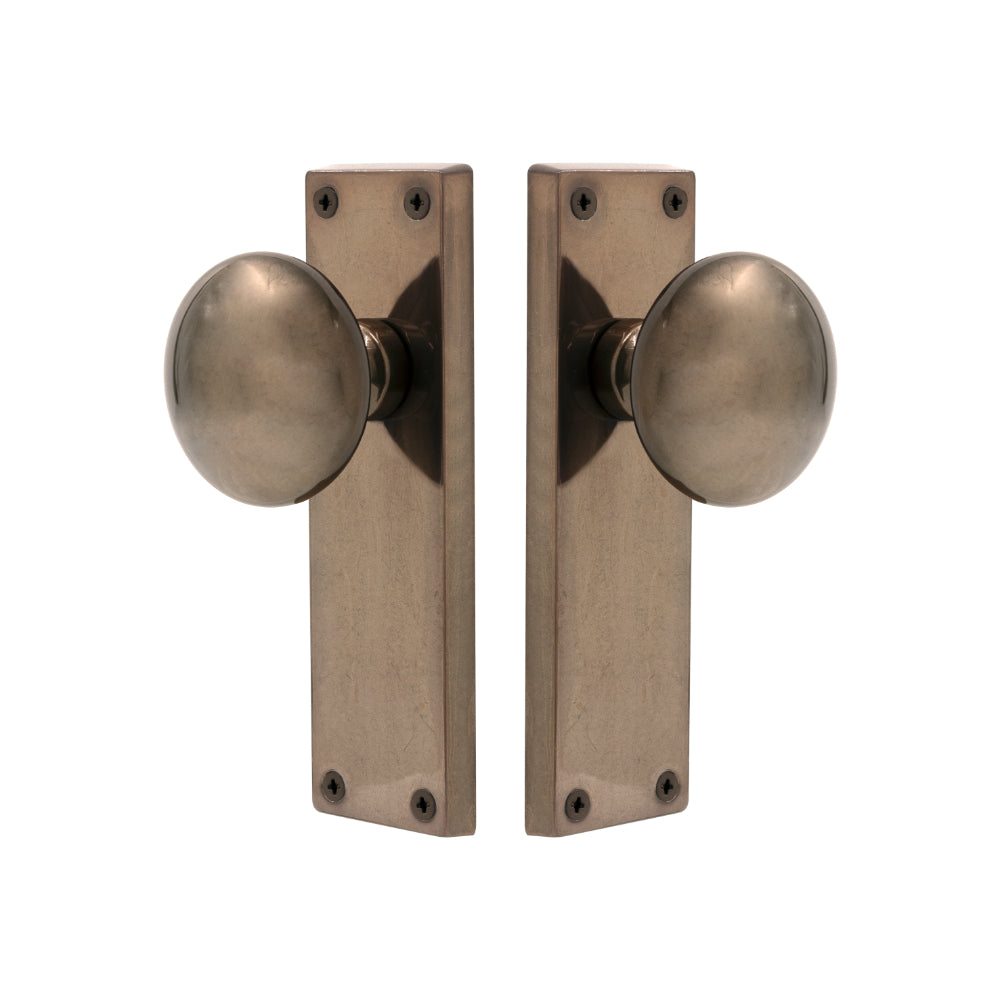 Victorian Knob Latch in Natural Bronze