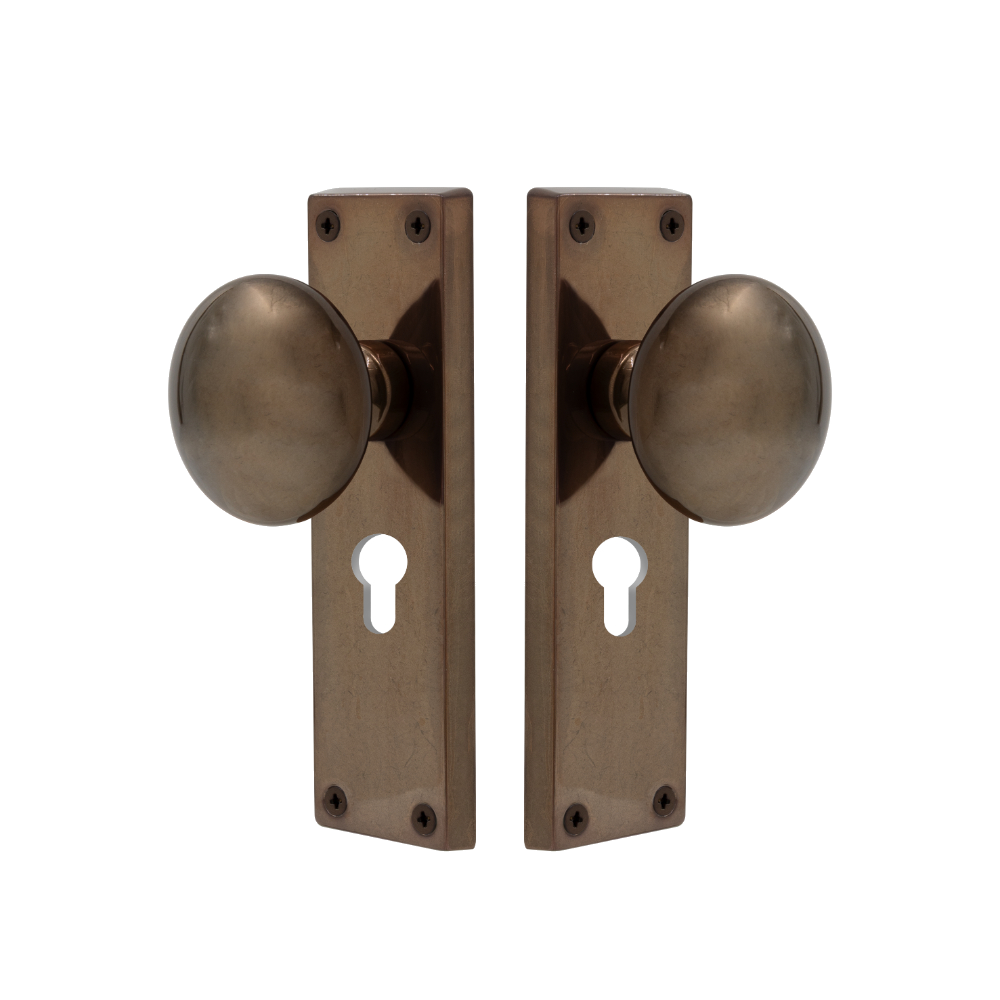 Victorian Knob Lock in Antique Bronze
