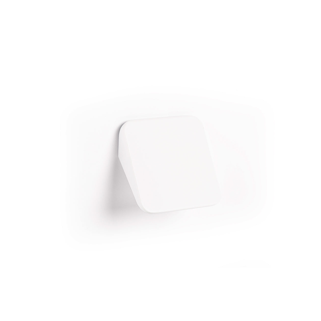 SWITCH 32MM PULL HANDLE MATT WHITE in Matt White