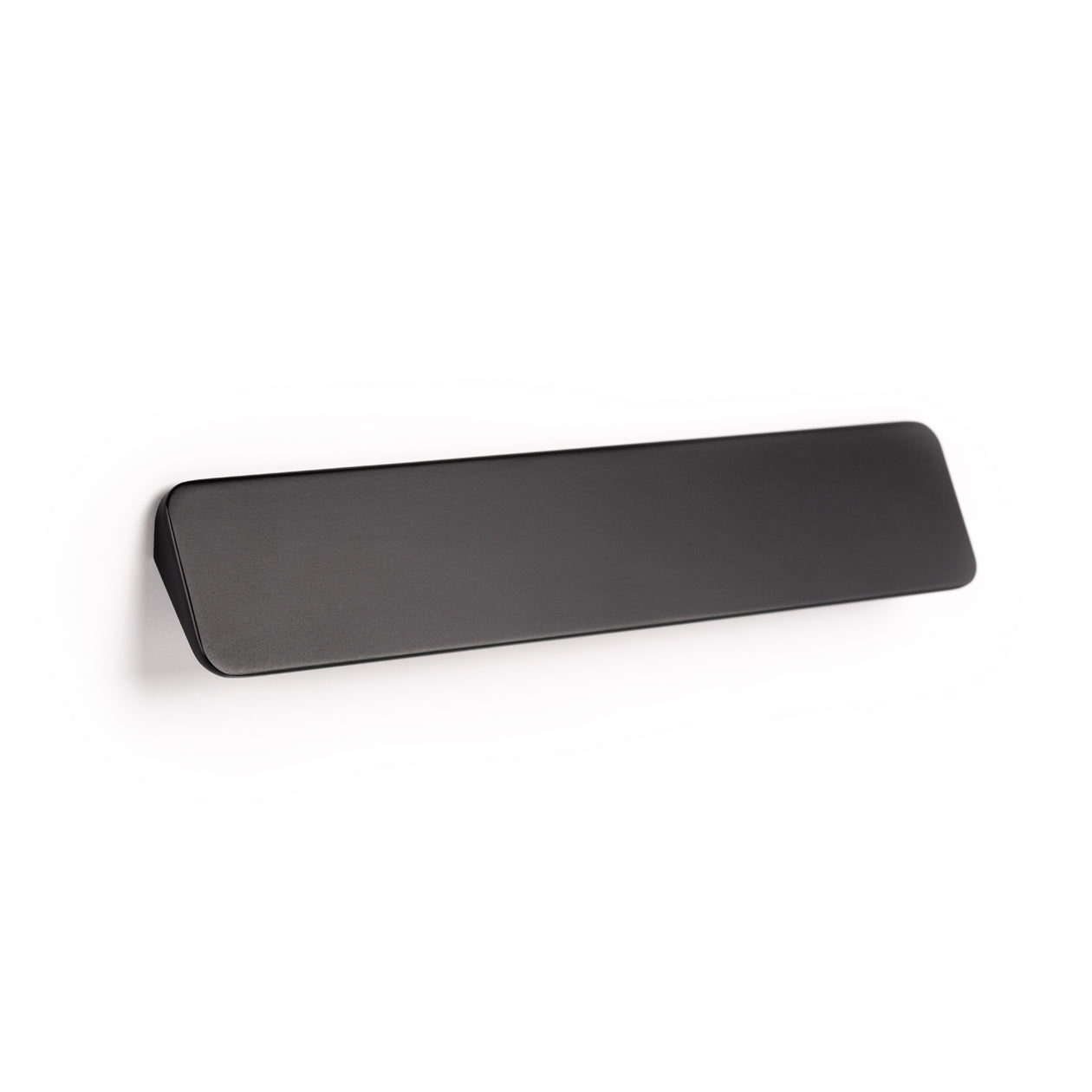 SWITCH 160MM PULL HANDLE MATT BLACK in Matt Black