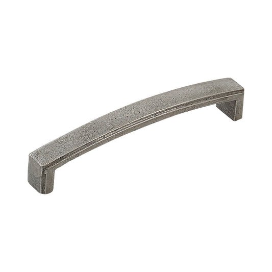 IRON BRIDGE D HANDLE 128MM NATURAL IRON in Natural Iron