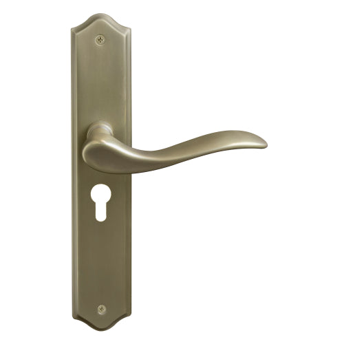 Hermitage Traditional Backplate E48 Keyhole in Roman Brass