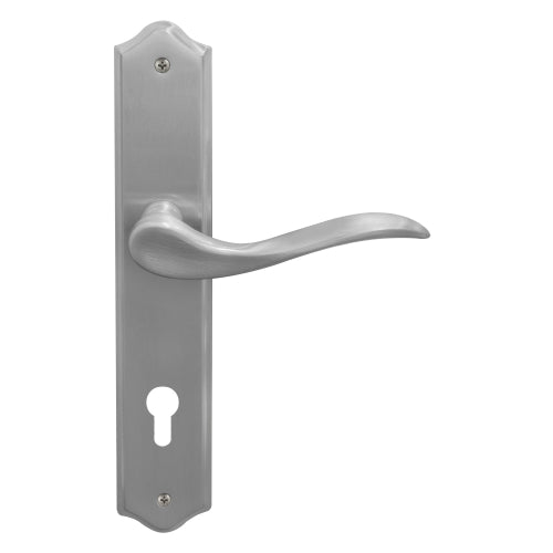 Hermitage Traditional Backplate E85 Keyhole in Satin Chrome