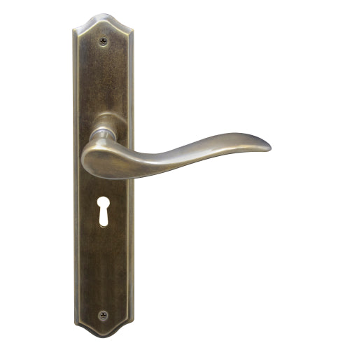 Hermitage Traditional Backplate Std Keyhole in Oil Rubbed Bronze