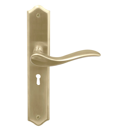 Hermitage Traditional Backplate Std Keyhole in Satin Brass Unlaquered