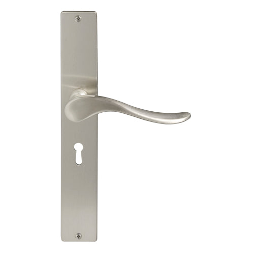 Haven Square Backplate Std Keyhole in Brushed Nickel